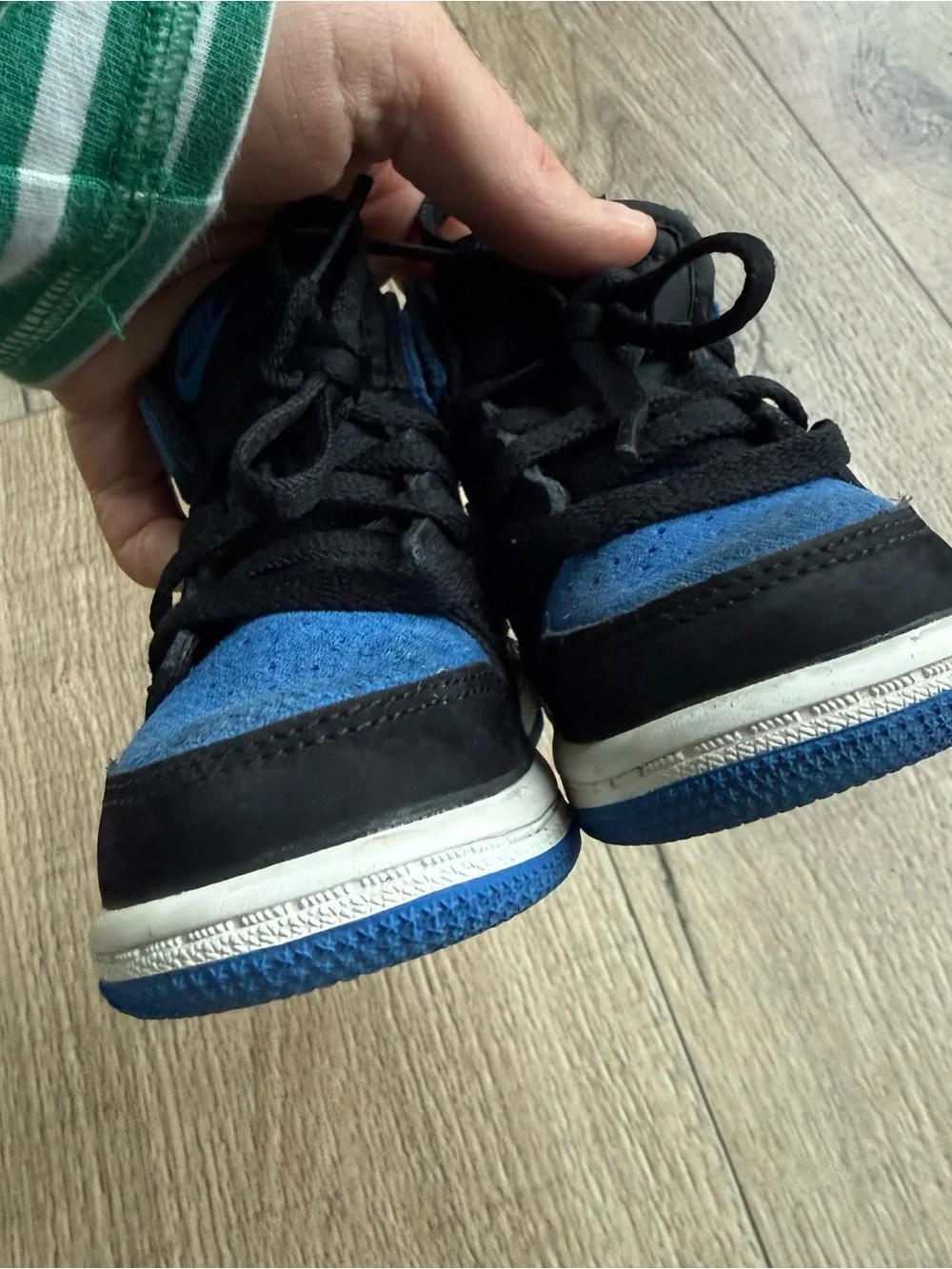 Jordan 1 retro high royal blue sneakers toddler baby boy 6C shoes